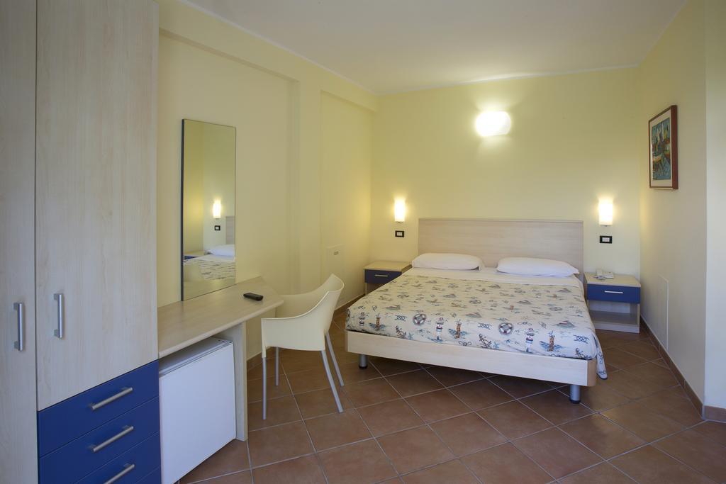 Hotel Vila Bahia Numana Εξωτερικό φωτογραφία